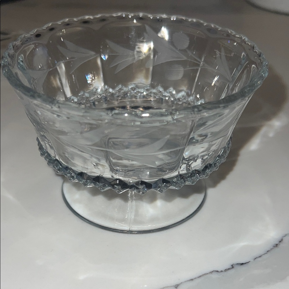 Anchor Hocking Etched Glass Bowl